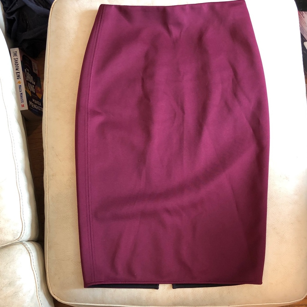 Etcetera burgundy scuba pencil skirt with back zip